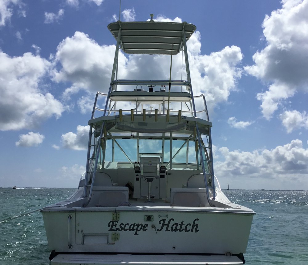 Private Charter Boat Rates | Grand Cayman | Stingray City | Snorkeling